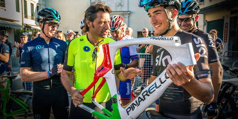 Fausto Pinarello (centre)