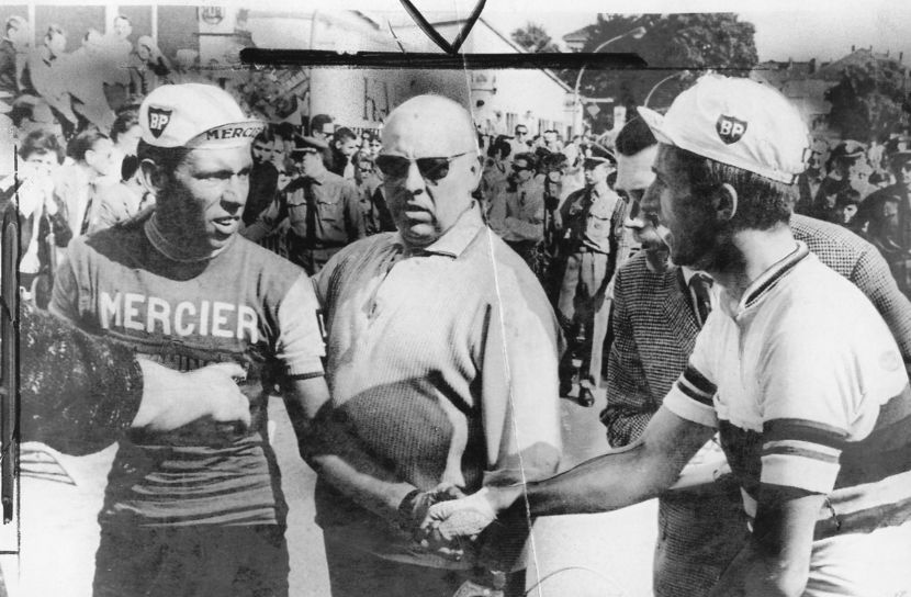 Image of Tom Simpson and Barry Hoban in 1966