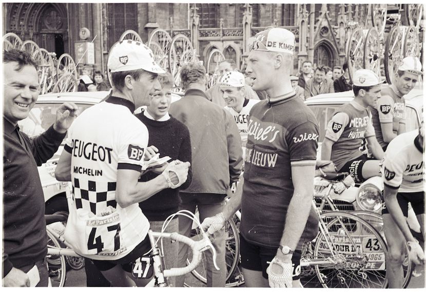 Image of Tom talking to Michael Wright